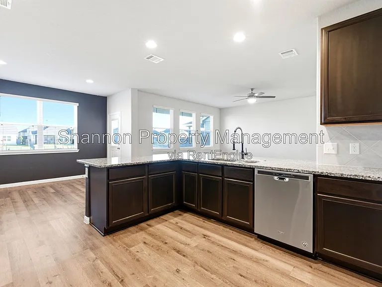 24703 Signorelli Way — Photo 13