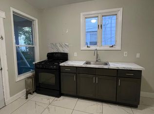 160 N 18th St APT 2, East Orange, NJ