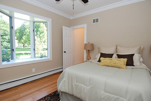 1st image of 416 N Belmont Ave