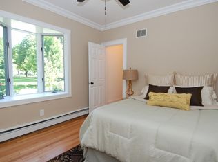 416 N Belmont Ave, Arlington Heights, IL