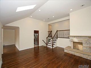 2nd image of 147 Birchwood Park Dr