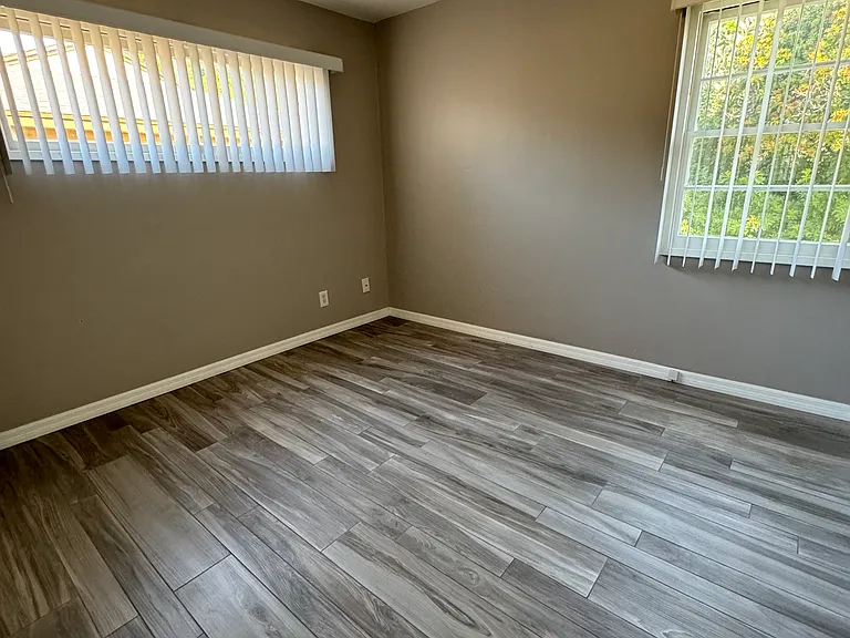 4858 Elsa Rd — Photo 22