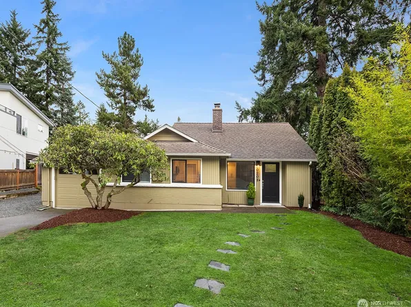 10208 114th Place NE, Kirkland, WA 98033