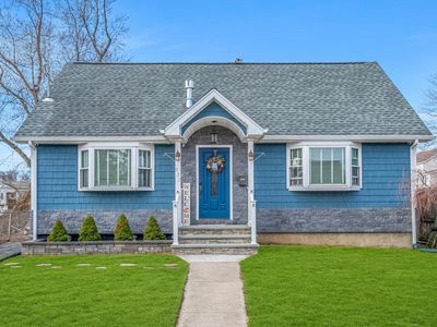 433 S 7th Street, Lindenhurst, NY, 11757