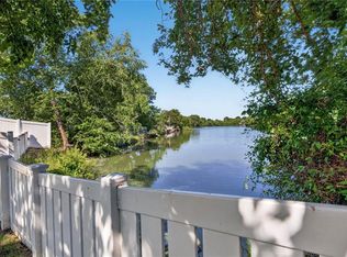 3132 Crestwood Ln, Virginia Beach, VA 23453