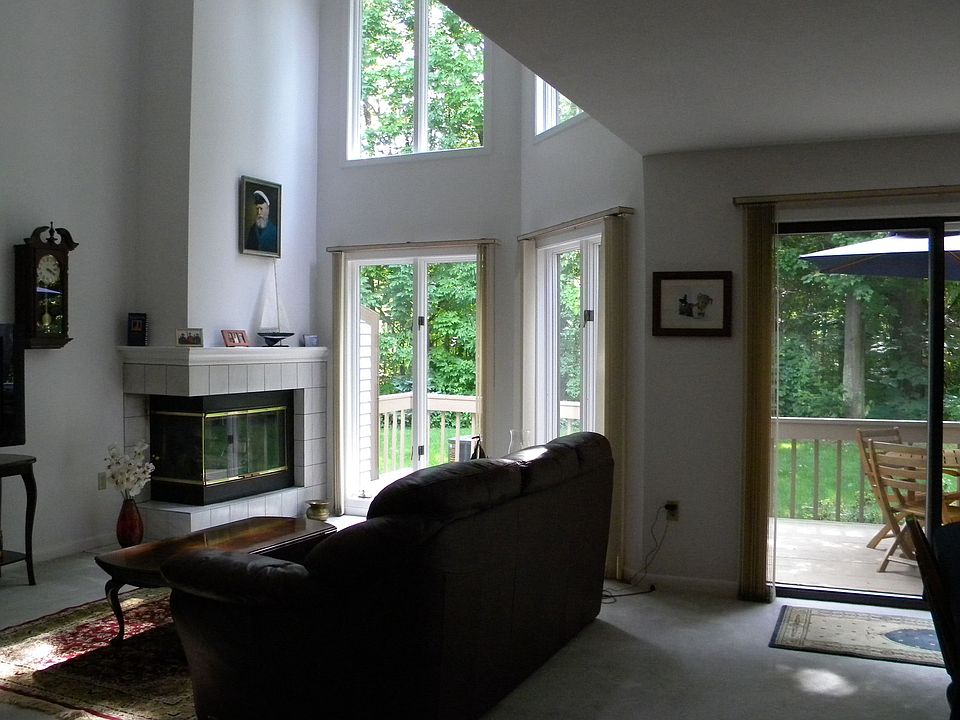 1st image of 3632 Melvin Dr S