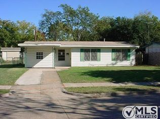 620 Jardin Dr, Mesquite, TX