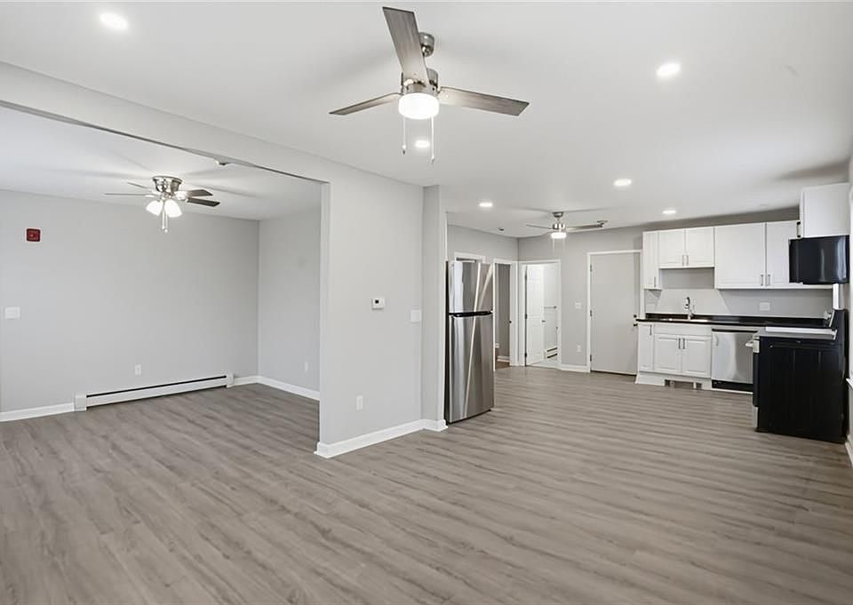 1st image of 188 Division St #1F