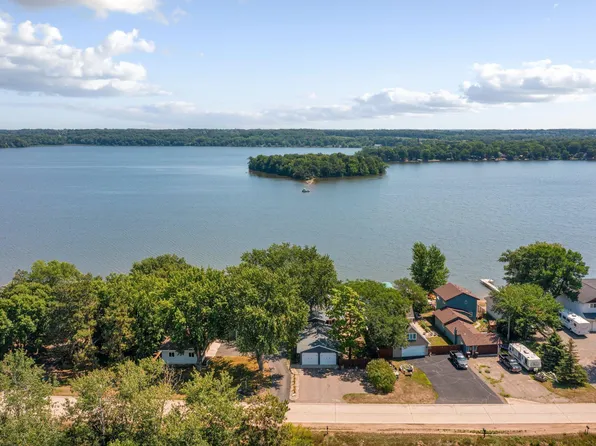 26751 Fremont Dr, Zimmerman, MN 55398