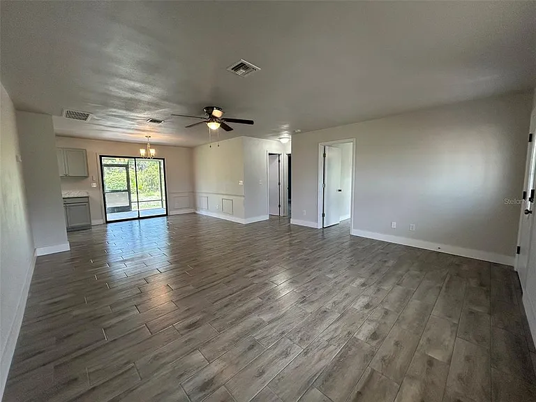 12395 Chancellor Blvd — Photo 3