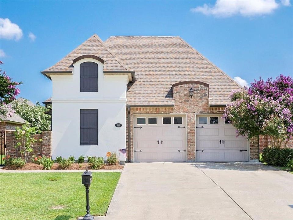 1st image of 912 Middlebrook Cir