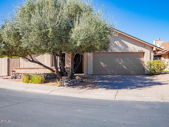 2nd image of 2222 S Las Palmas Cir