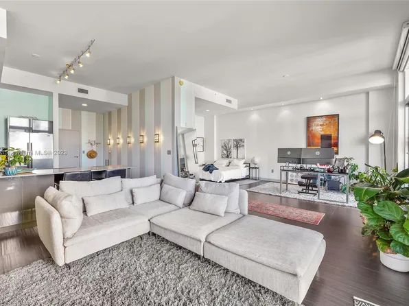 2001 Meridian Ave APT 517, Miami Beach, FL 33139