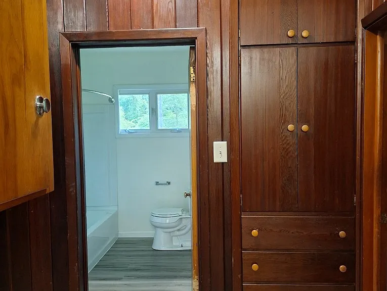 3102 Saranac Dr — Photo 10