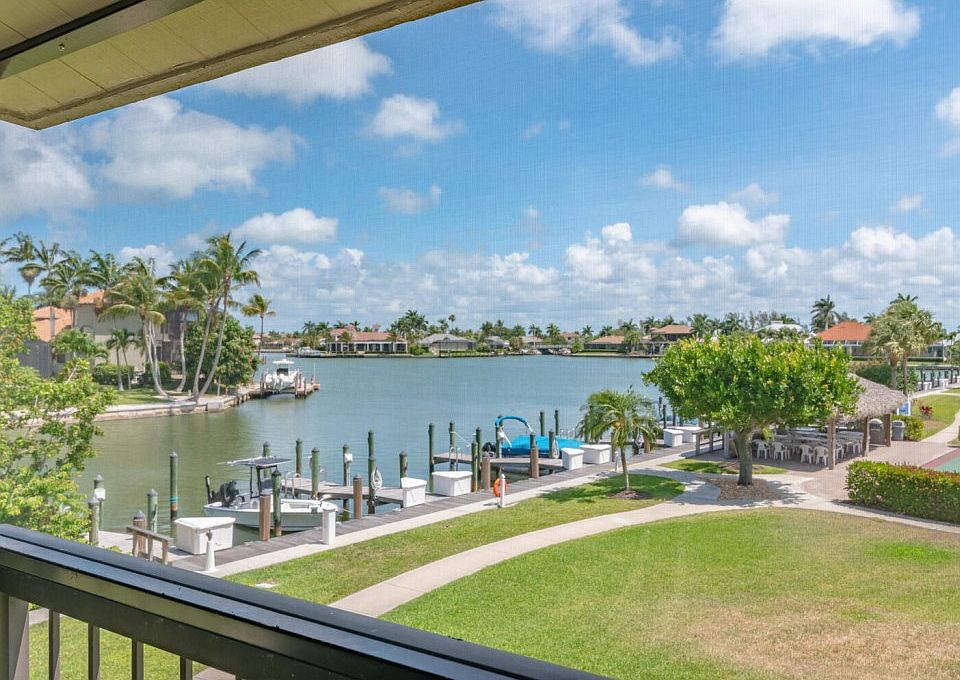 1st image of 501 Seaview Ct APT 3