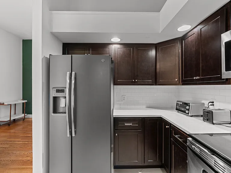 1422 Dolman St — Photo 22