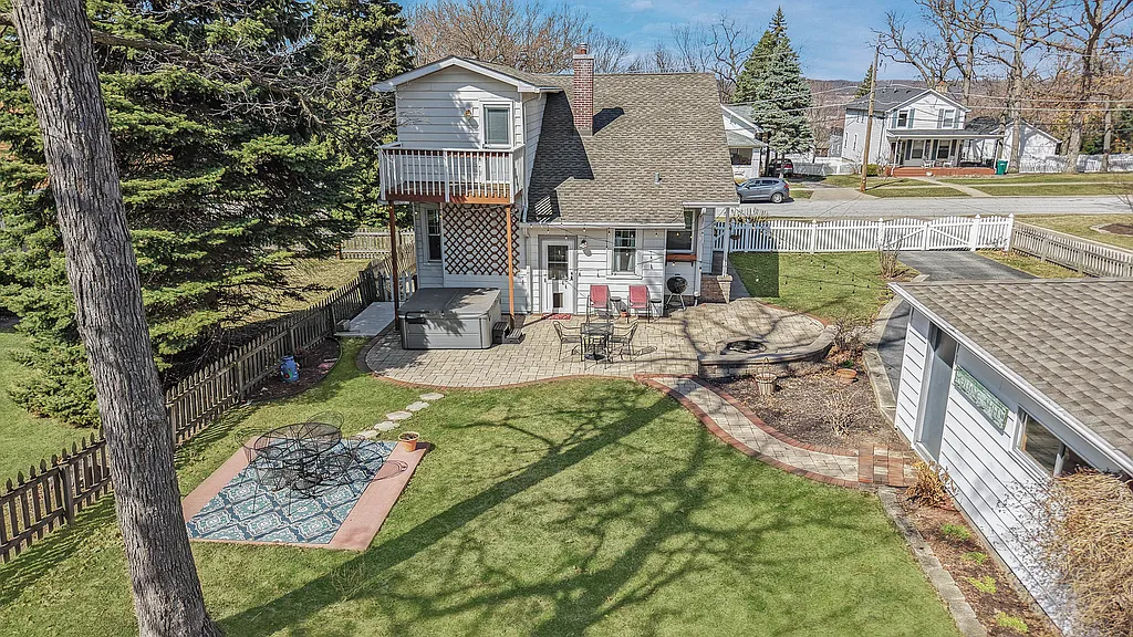 Property photo 4