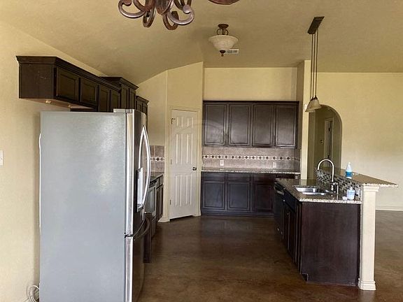 5th image of 7301 Andalucia St