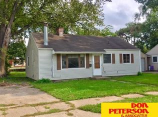 2154 Pine St, Fremont, NE 68025