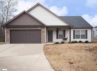 12 Rusty Ct, Simpsonville, SC 29680