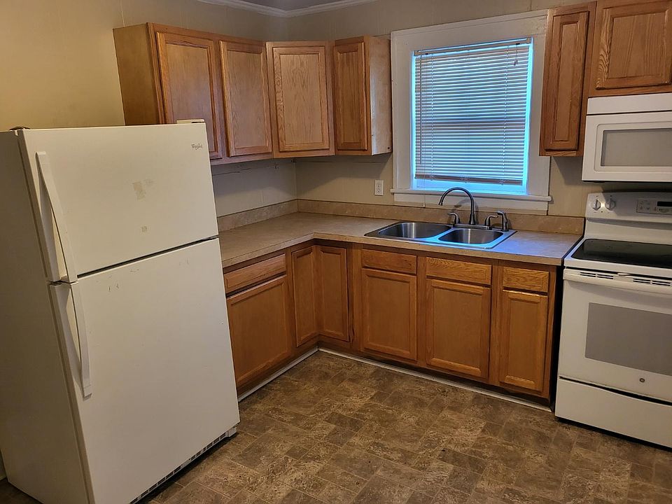 2nd image of 2137 Holley Rd NE #2