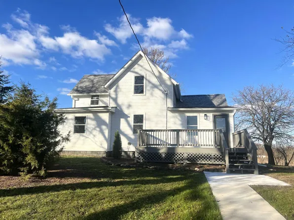 7918 Shirley Rd, Cherry Valley, IL 61016