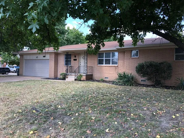 9723 E 5th St, Tulsa, OK 74128