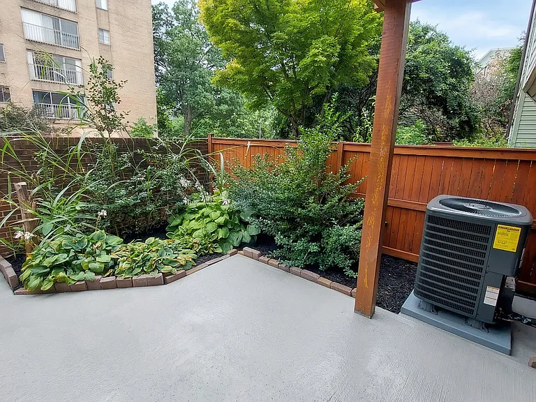 971 S Taylor St — Photo 39