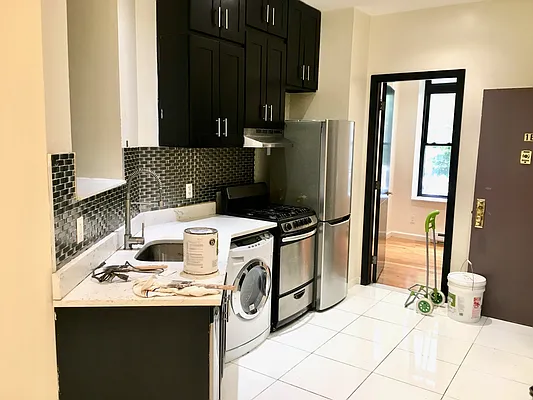 Rented by Corcoran | media 41