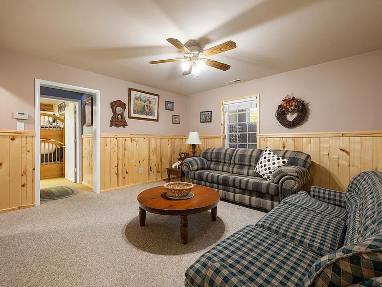 7705 N H C Dr — Photo 27
