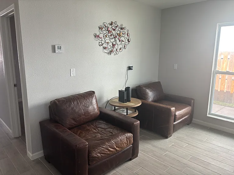 514 Channel Dr — Photo 6