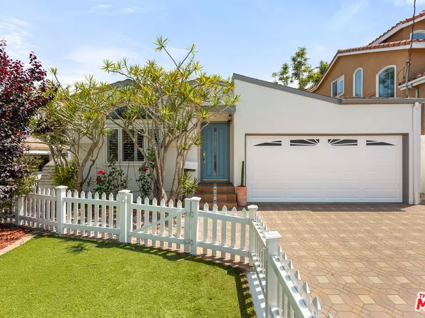 1616 Lomax Ln, Redondo Beach, CA 90278