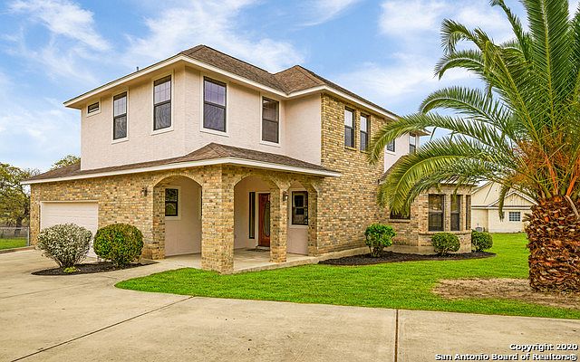 1st image of 1428 Country Hills Dr