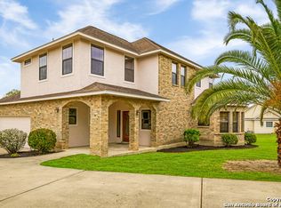 1428 Country Hills Dr, La Vernia, TX 78121