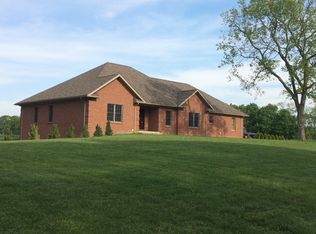 2363 S Day Brandt Rd, Tipp City, OH 45344