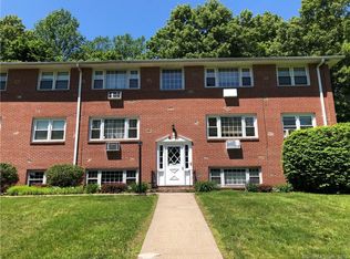 134 S Brooksvale Rd APT 5, Cheshire, CT 06410