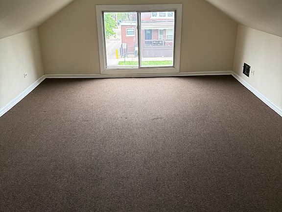 5th image of 5146 W Fulton St