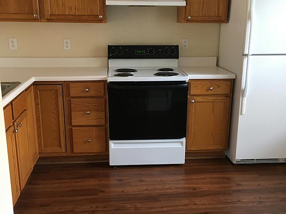 New appliances, hardwood floors, plenty of storage, huge pantry