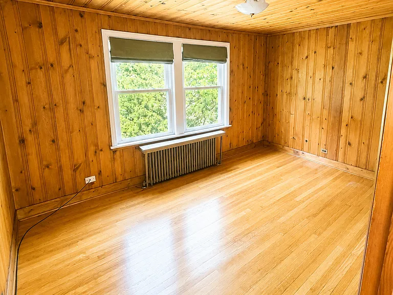 735 Deerfield Rd #2 — Photo 2