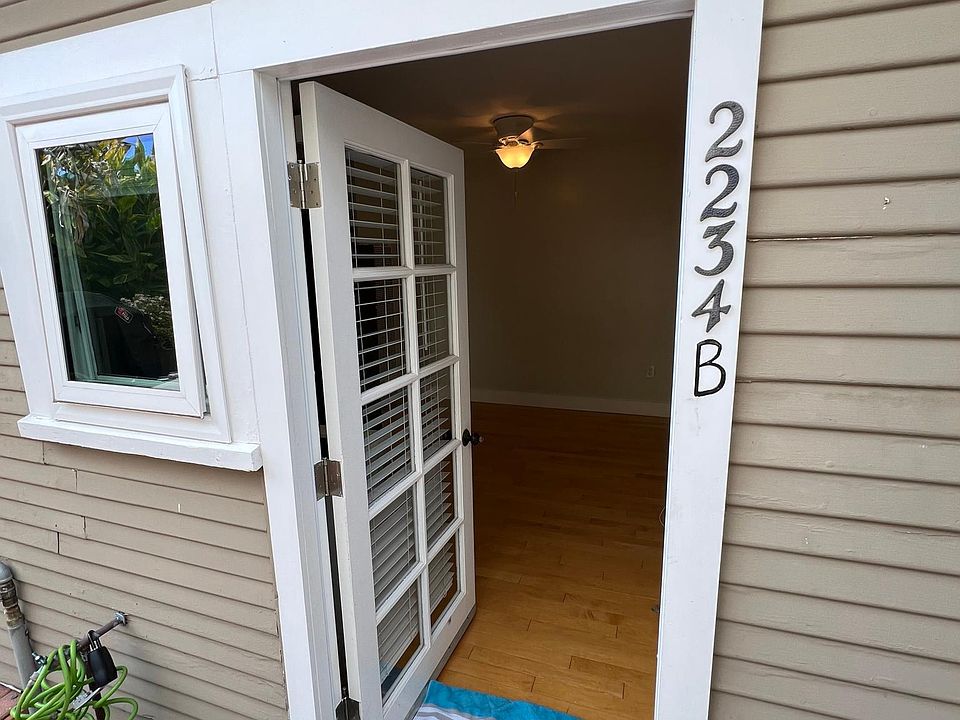Entry way