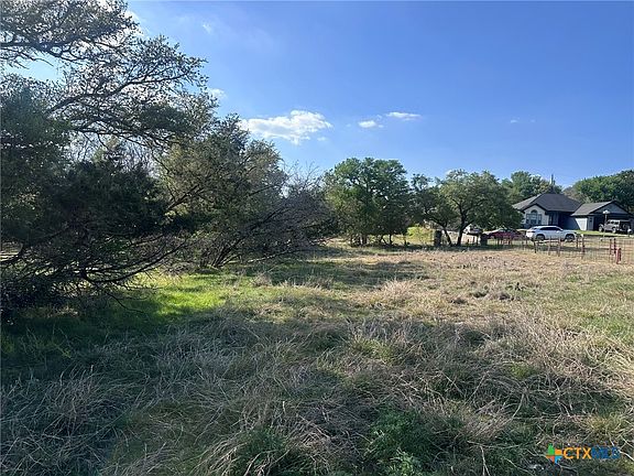 3rd image of 3 S Stern Ln