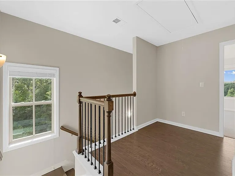 331 Northaven Ave — Photo 25