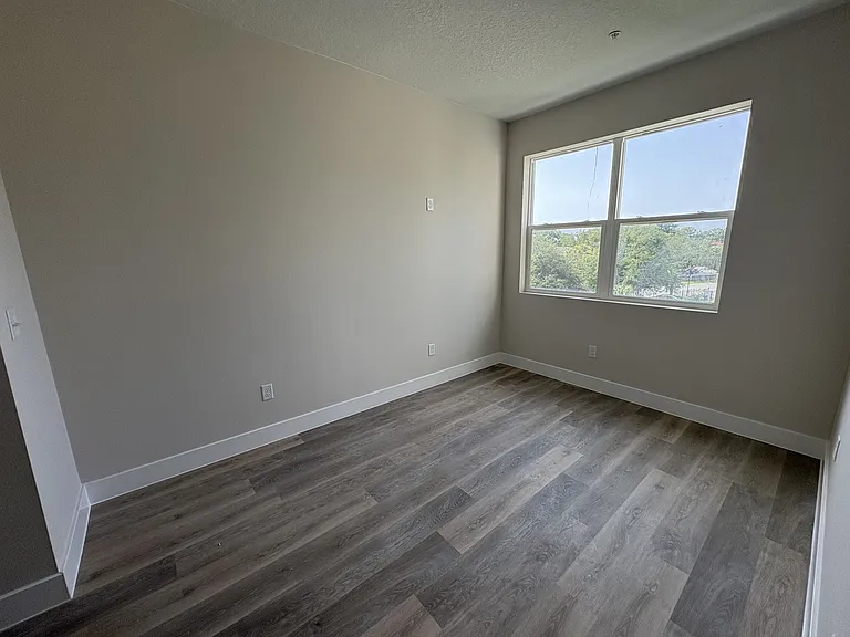 4424 S Texas Ave #1-305-1 — Photo 10