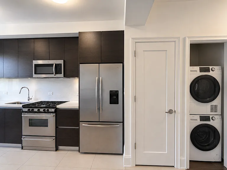 1080 Amsterdam Ave #2002 — Photo 6