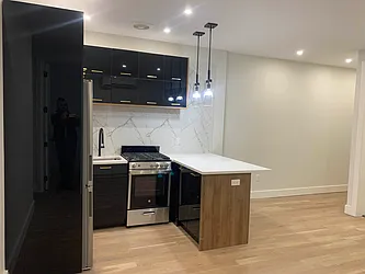 Rented by Space Link Realty