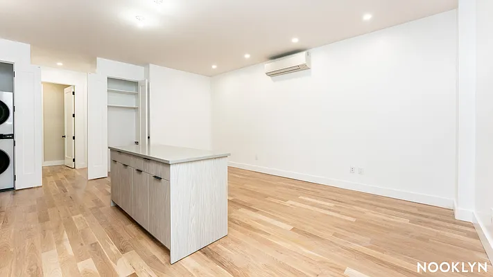 Rented by Nooklyn NYC LLC | media 3