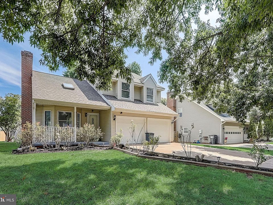 1st image of 6411 Beales Ct