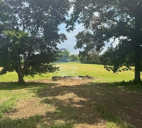3rd image of County Road 684