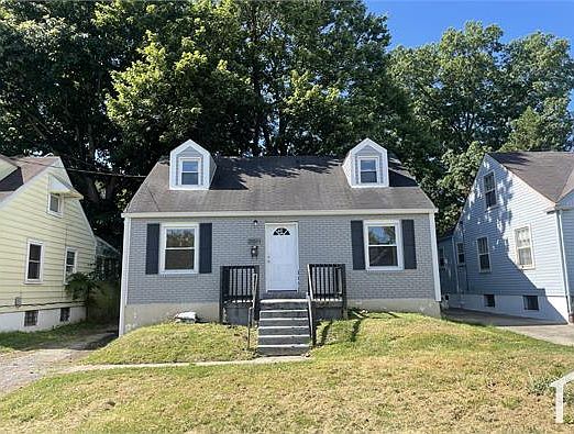 1st image of 3804 Parker Ave