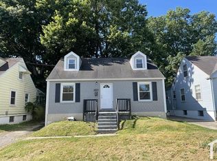 3804 Parker Ave, Louisville, KY 40212